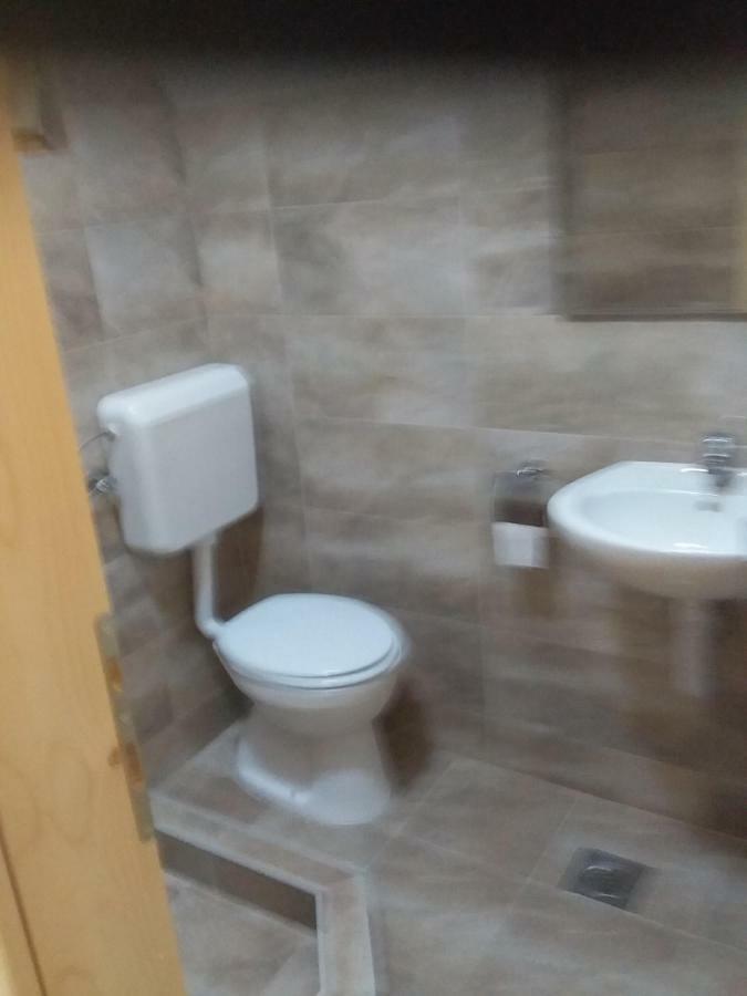 Bastasi Tara Inn Resort מראה חיצוני תמונה