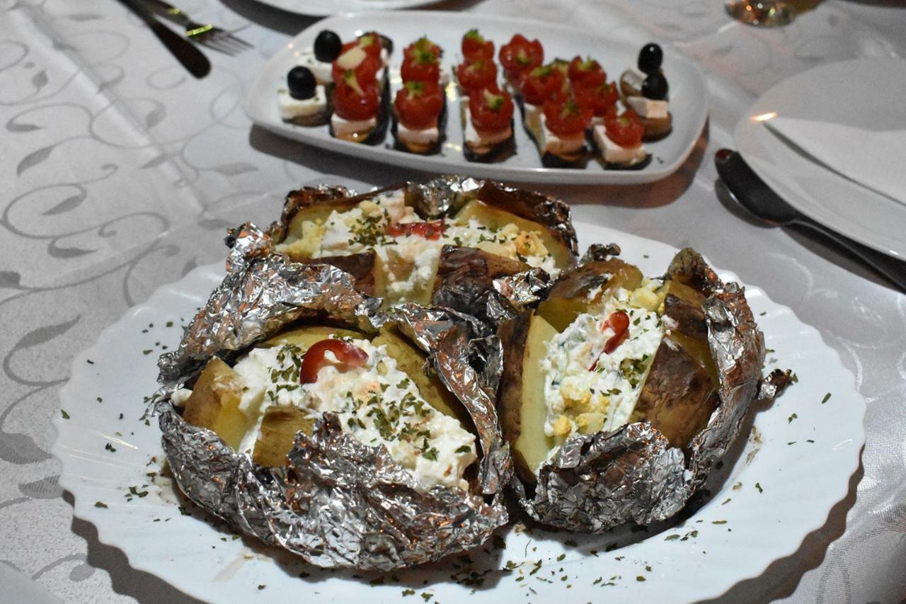 Bastasi Tara Inn Resort מראה חיצוני תמונה