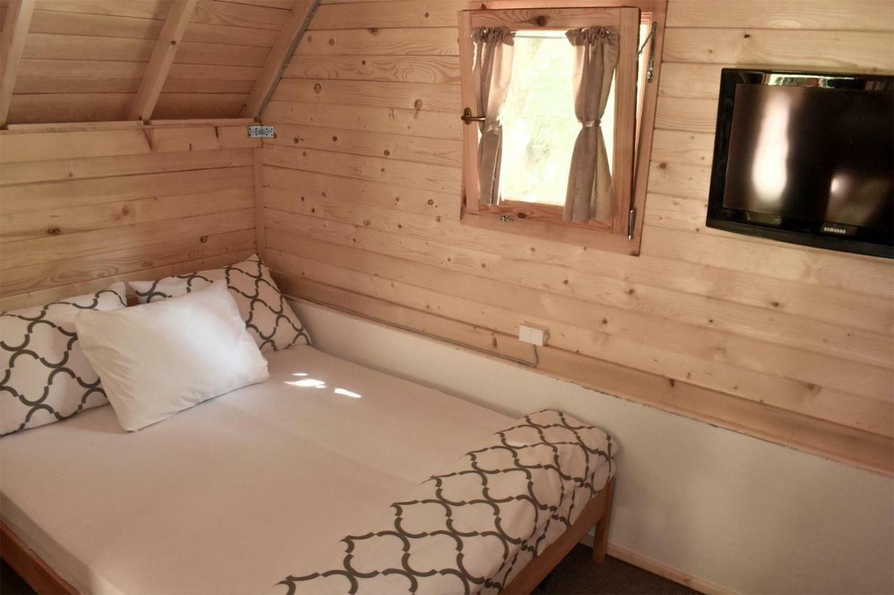 Bastasi Tara Inn Resort מראה חיצוני תמונה